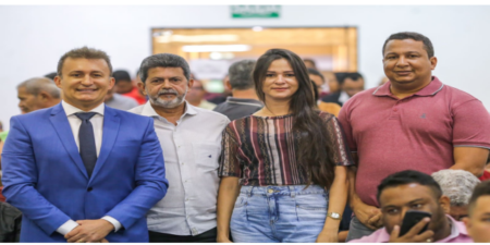 O prefeito Valdecir Júnior, o secretário de Finanças Kleber Carvalho, o chefe de Gabinete Joiaby Neponuceno e a Diretora de Portal e Site Oficiais do município, Ariane Isabel participaram do encontro promovido pela Associação Piauiense de Municípios (APPM), em parceria com o TCE-PI.